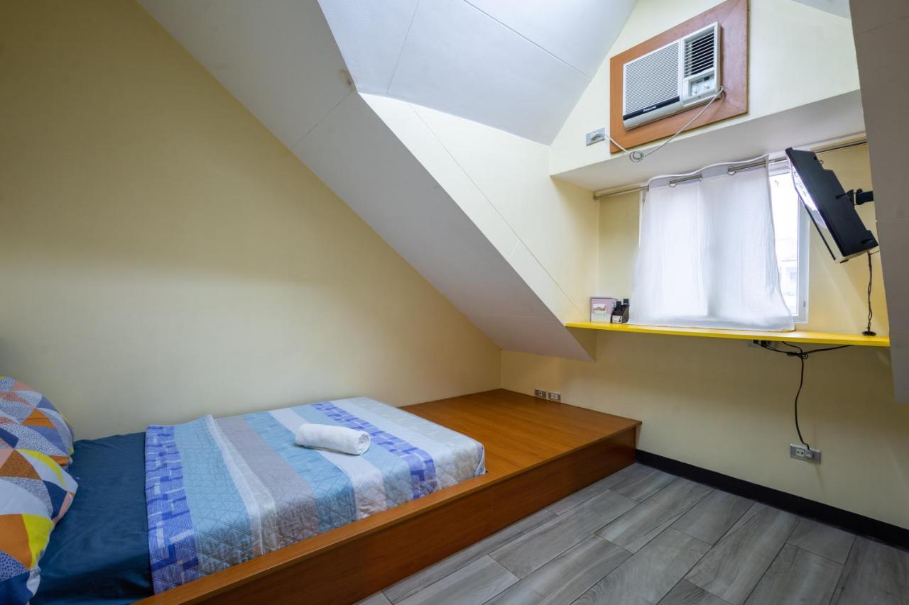 Casa Heradurra Uno/Dos Манила Экстерьер фото